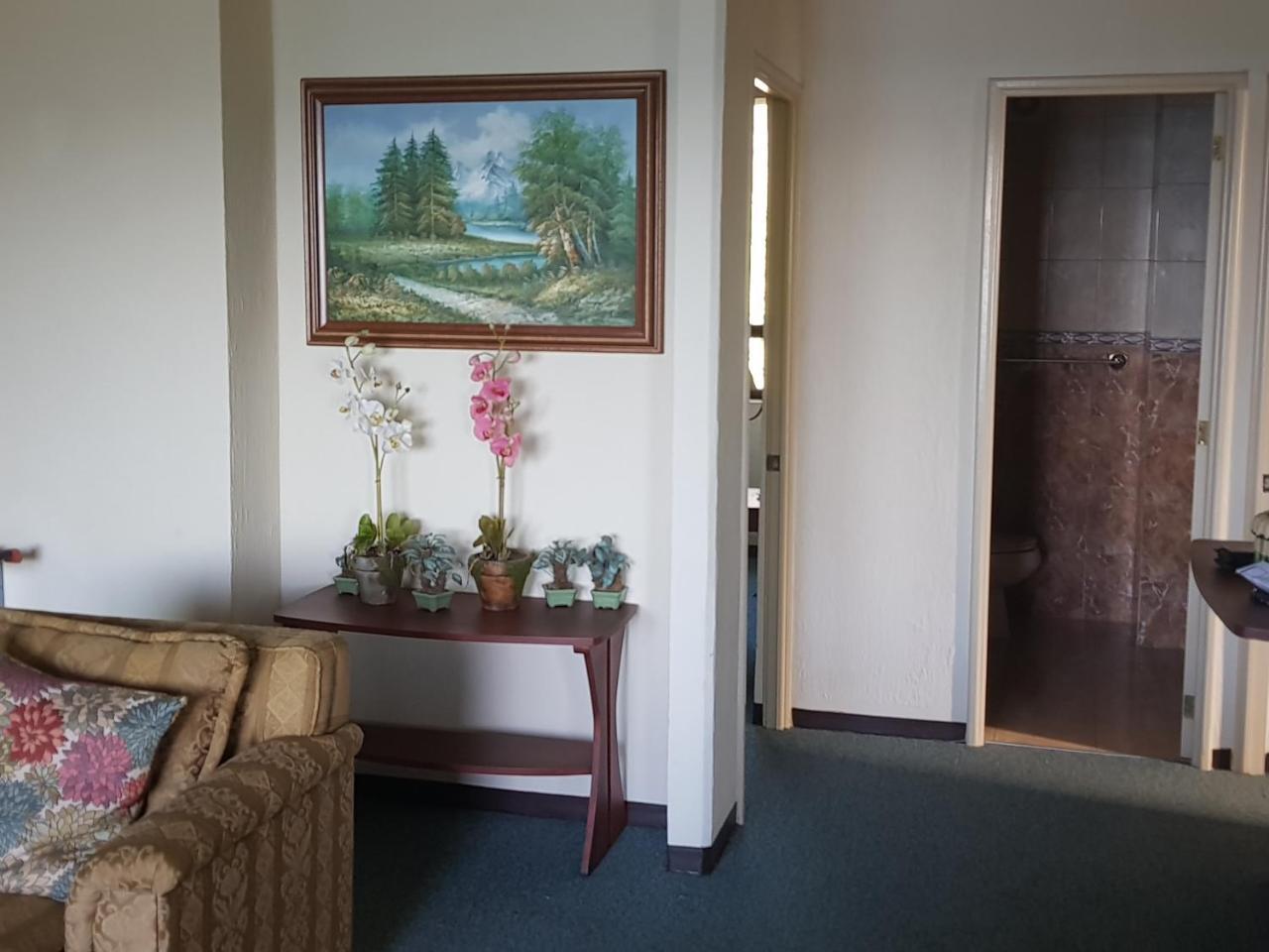 The Paradise Of Atitlan Suites - Free Breakfast Supplies Panajachel Exterior photo